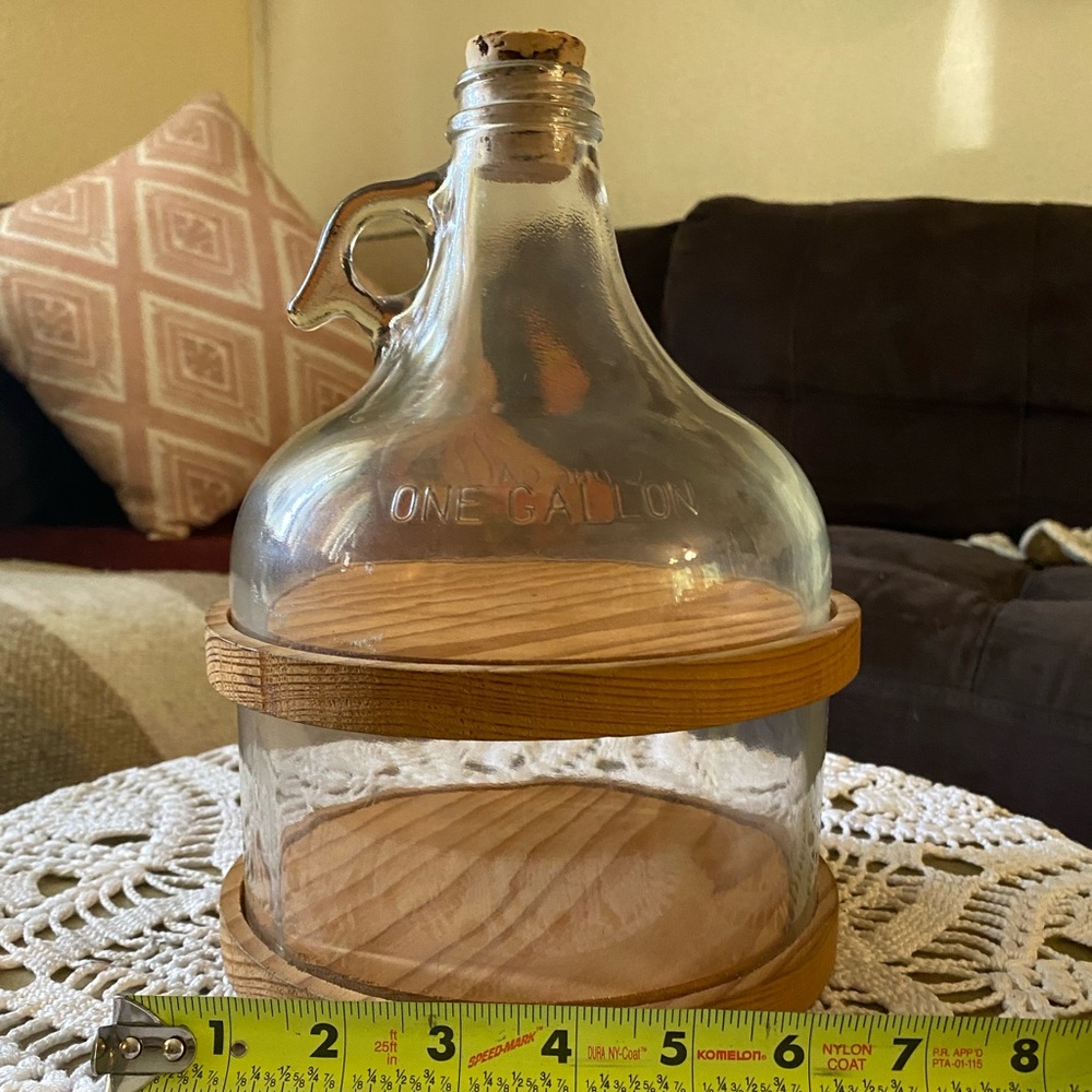 Vintage gallon glass and wood jug. Charcuterie or decorative grain holder - Picture 3 of 4